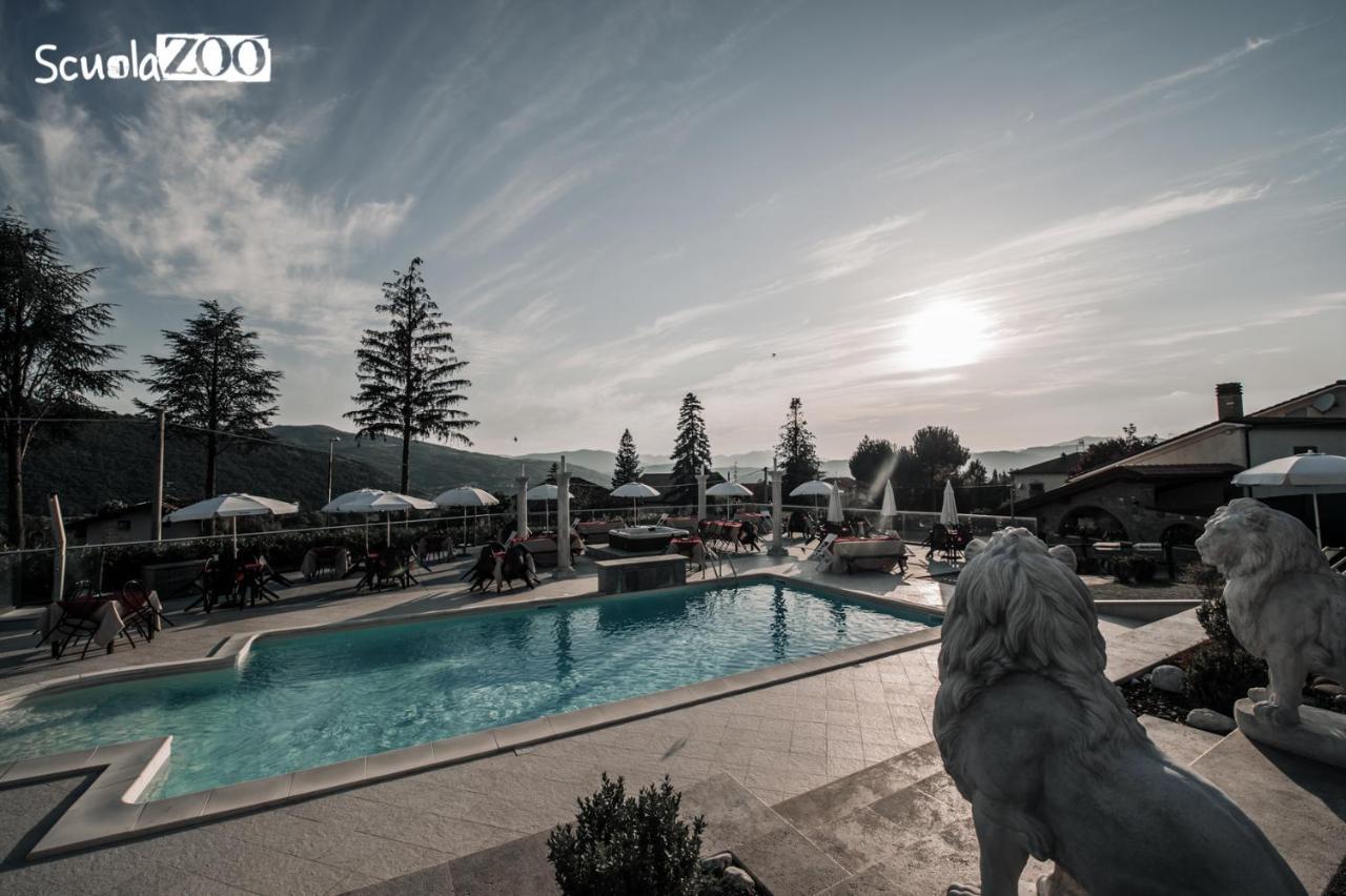La Villa Guest House Capitignano Bagian luar foto