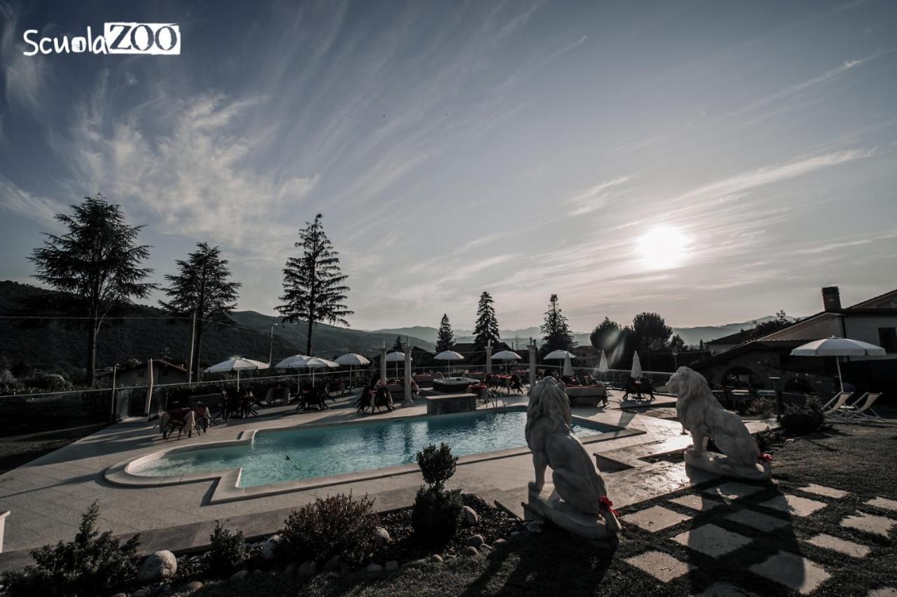 La Villa Guest House Capitignano Bagian luar foto